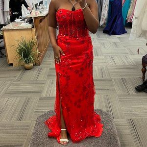 Colette, Size 10,  Candy Apple